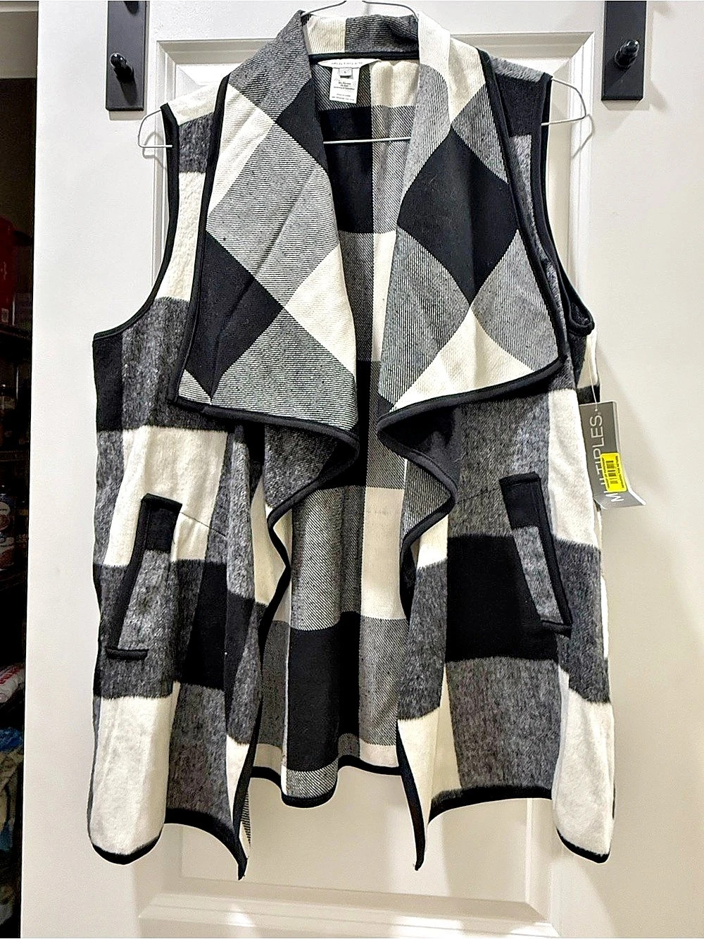 Multiples Plaid Draped Vest in Black & White Size Large NWT